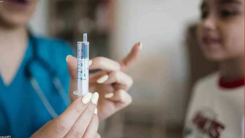 Nhận Biết Sớm Triệu Chứng Bệnh Tay Chân Miệng Ở Trẻ: Chìa Khóa Vàng Để Điều Trị Kịp Thời