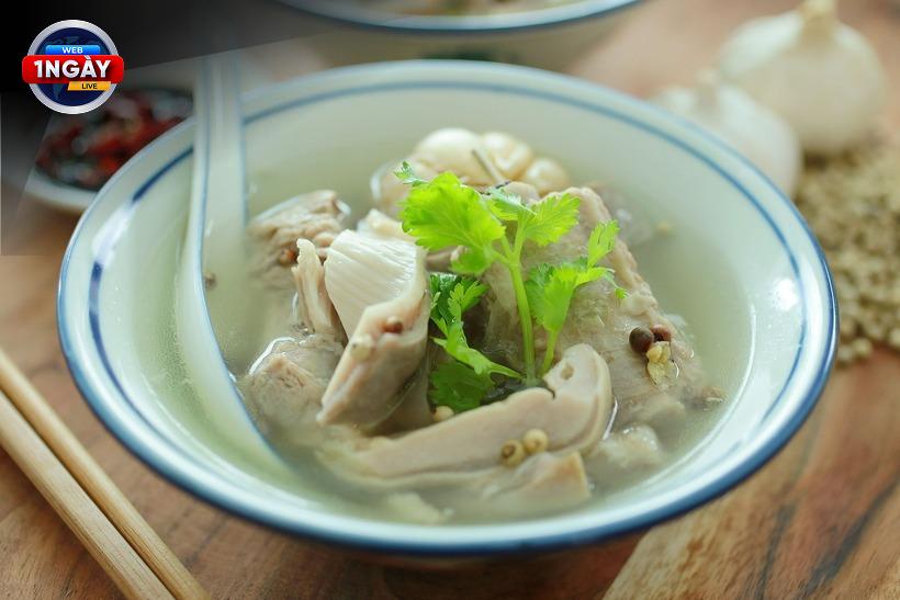 4. Bánh Kẹo và Đồ Ngọt: Con Đường Ngắn Nhất Đến Bệnh Thận